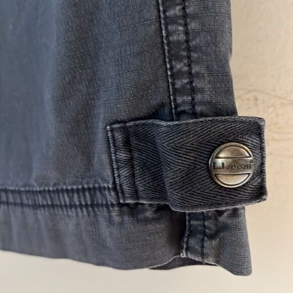 L.L.Bean Size Small Petite 🛶⛺️Navy Blue Capri Pants , Cropped Pants - Picture 2 of 11